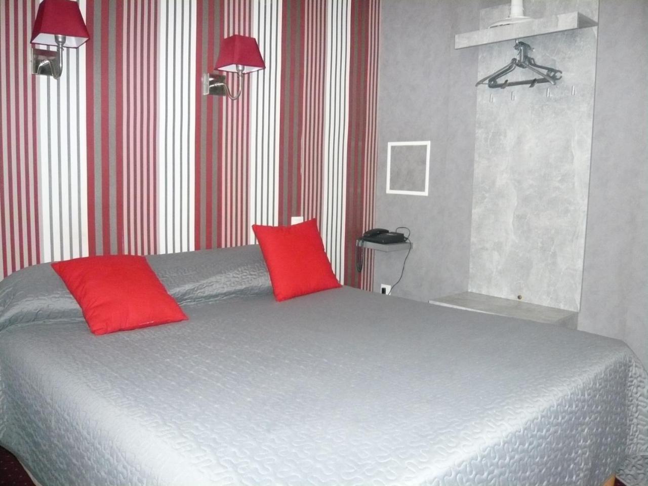 Hotel - Restaurant Saint Jacques Blois Exteriér fotografie
