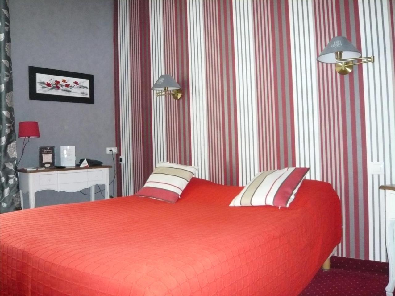 Hotel - Restaurant Saint Jacques Blois Exteriér fotografie